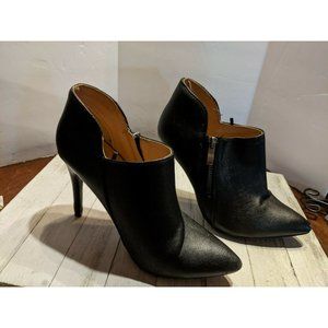 Black Rue21 etc! 4 inch Heel Booties Boots Zippers Size S 6/7 Rue 21